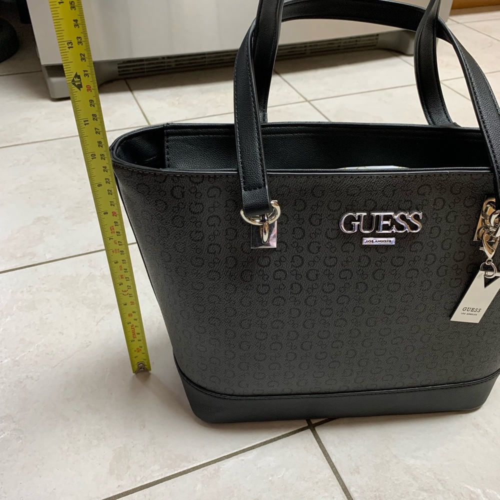 GUESS Embossed Black Tote Bag Zip Purse - Picture 2 of 10